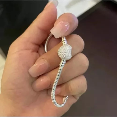 Pulsera Pandora Moments™️ - Brillantez y Elegancia